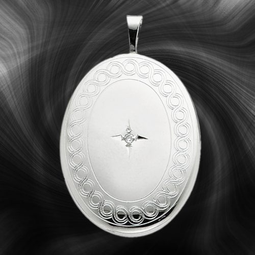 Quality Sterling Silver Oval Lockets (With Diamond) QLS263